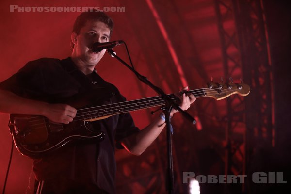 THE CLOCKWORKS - 2024-08-15 - CHARLEVILLE-MEZIERES - Square Bayard - Razorback - 